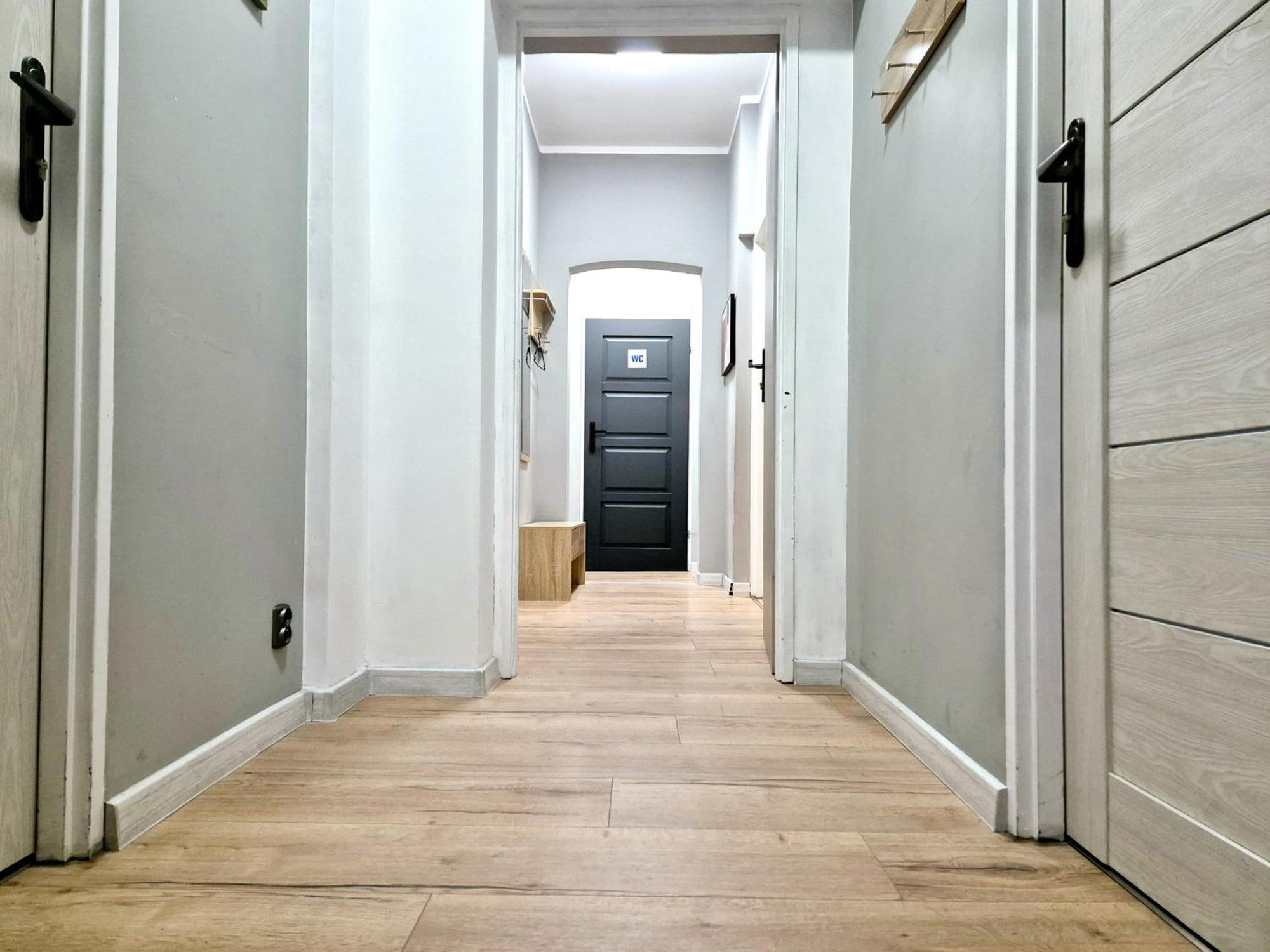 Pini Hostel - Przytulne Pokoje W Centrum Krakowa Esterno foto