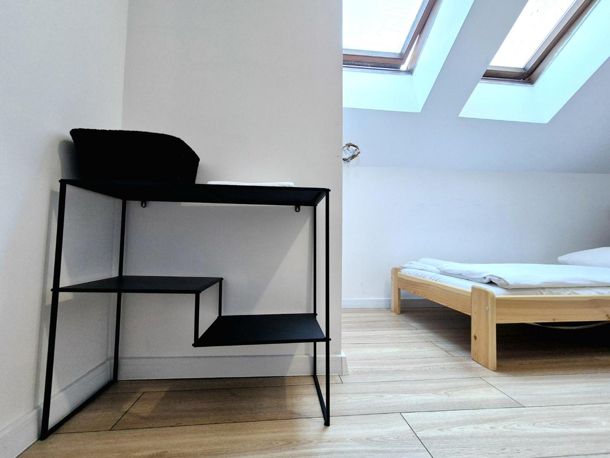 Pini Hostel - Przytulne Pokoje W Centrum Krakowa Esterno foto