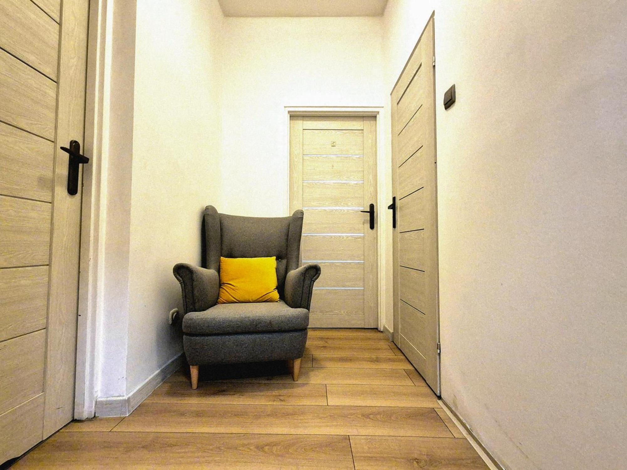 Pini Hostel - Przytulne Pokoje W Centrum Krakowa Esterno foto