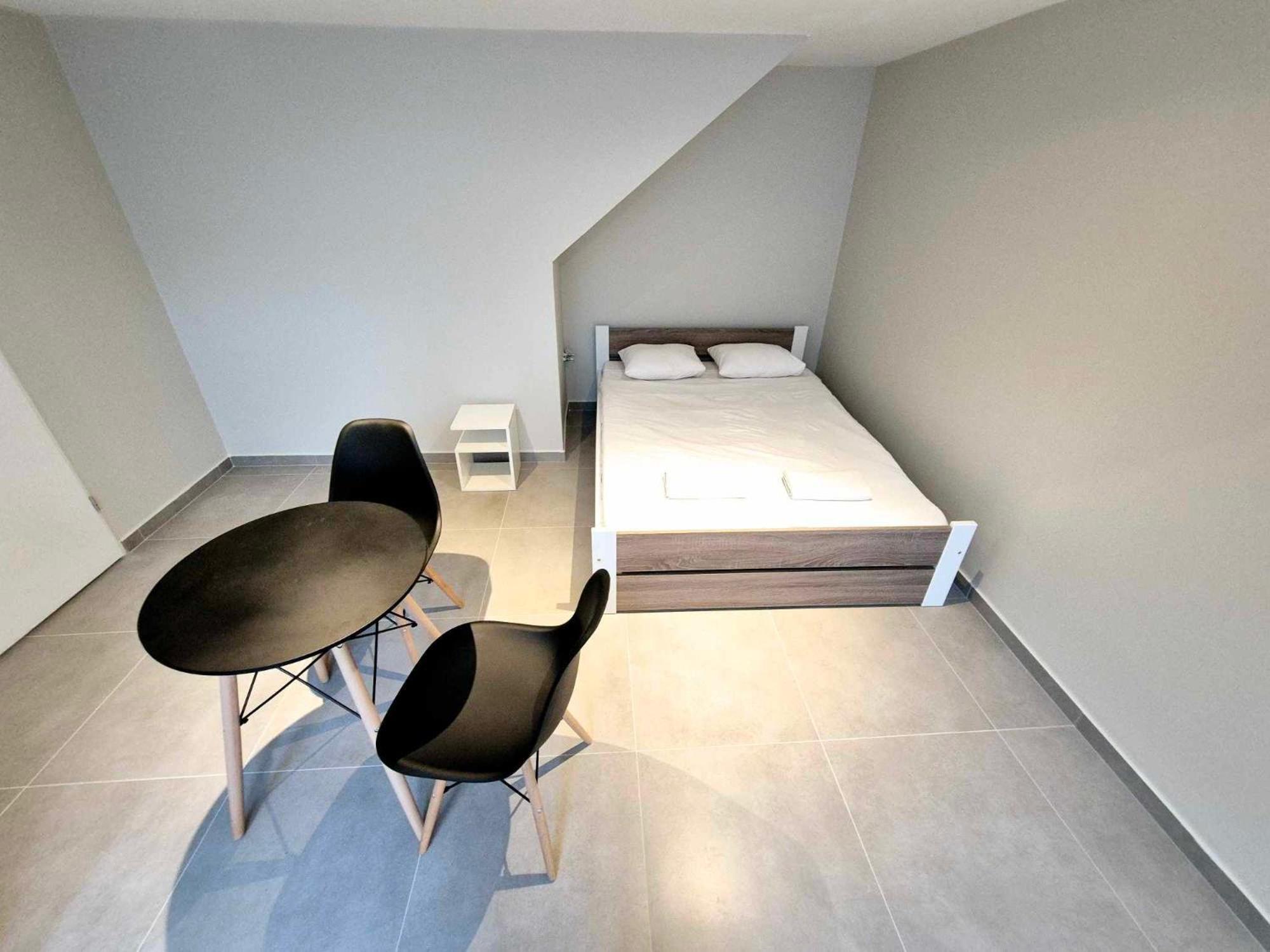 Pini Hostel - Przytulne Pokoje W Centrum Krakowa Esterno foto